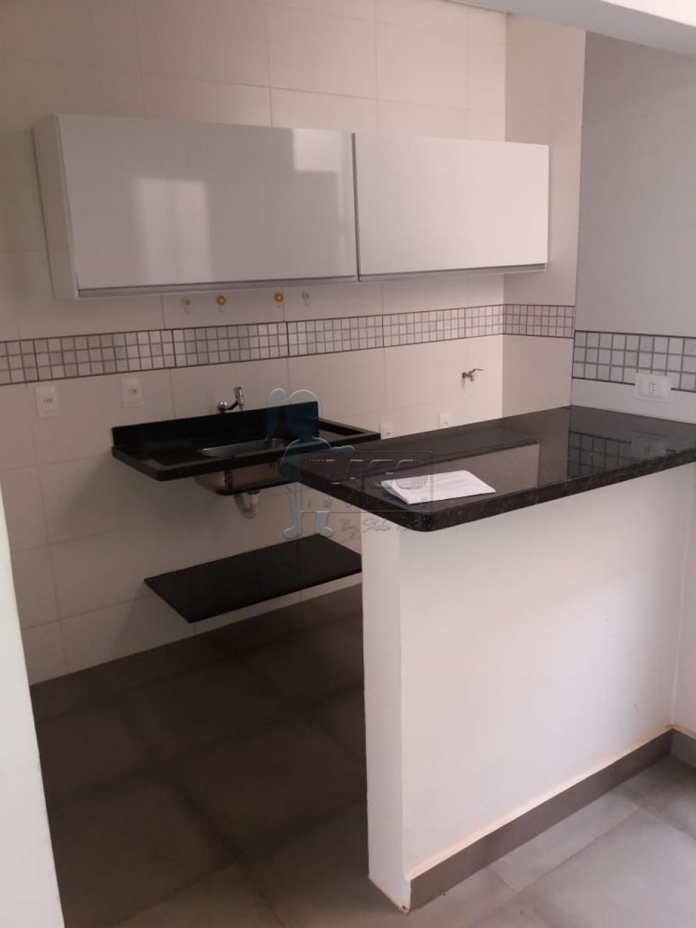 Comprar Apartamento / Padrão em Ribeirão Preto - Foto 2