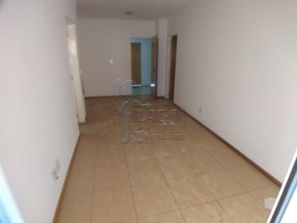 Alugar Apartamento / Padrão em Ribeirão Preto R$ 1.200,00 - Foto 2