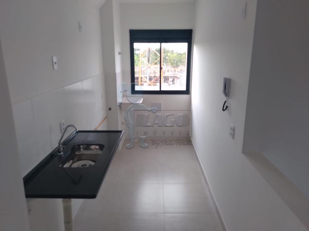 Alugar Apartamento / Padrão em Ribeirão Preto R$ 700,00 - Foto 3