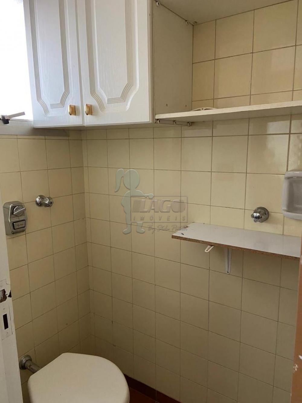 Alugar Apartamento / Padrão em Ribeirão Preto R$ 1.100,00 - Foto 10