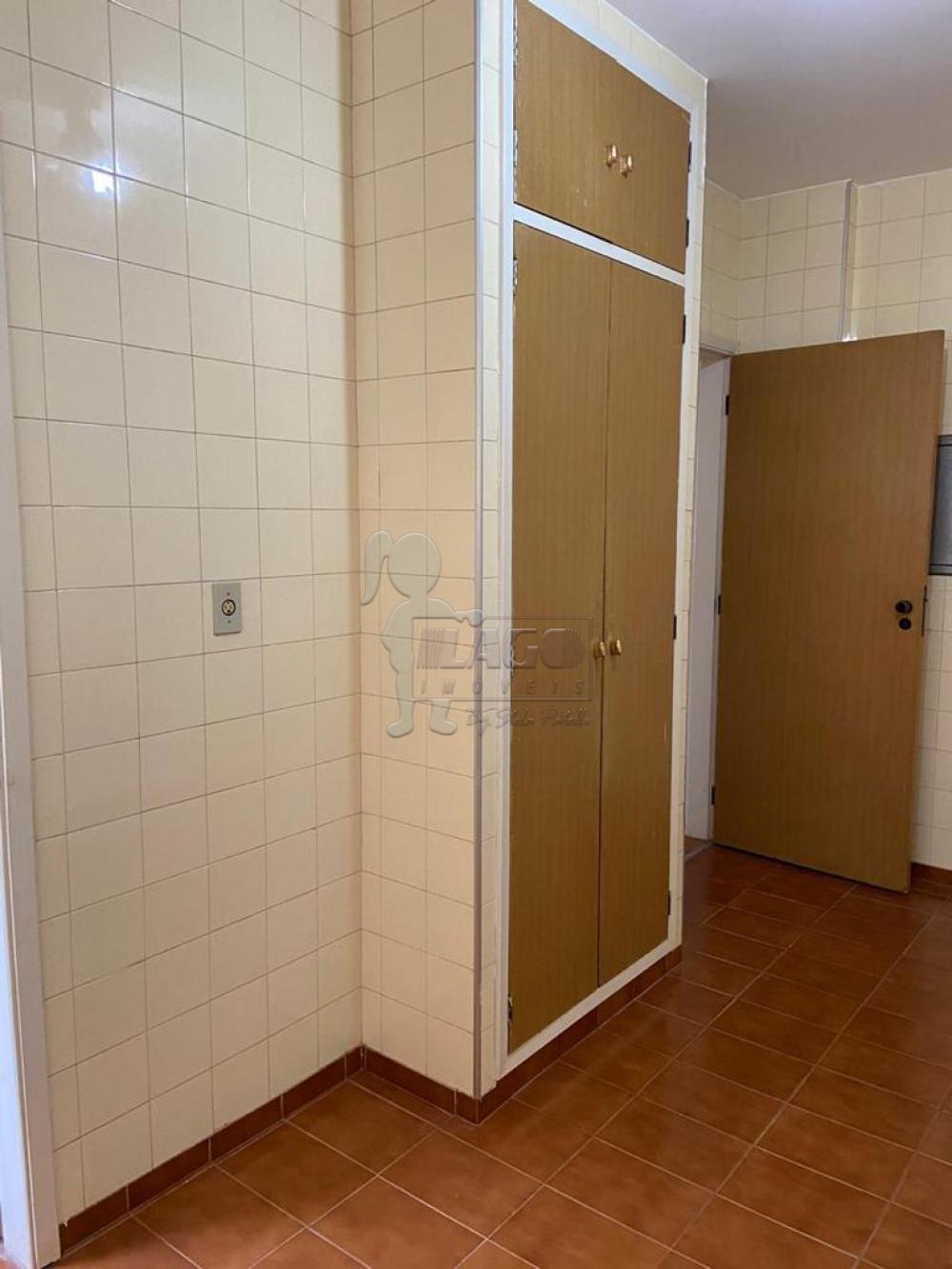 Alugar Apartamento / Padrão em Ribeirão Preto R$ 1.100,00 - Foto 12