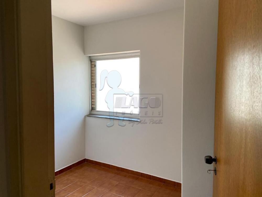 Alugar Apartamento / Padrão em Ribeirão Preto R$ 1.100,00 - Foto 18