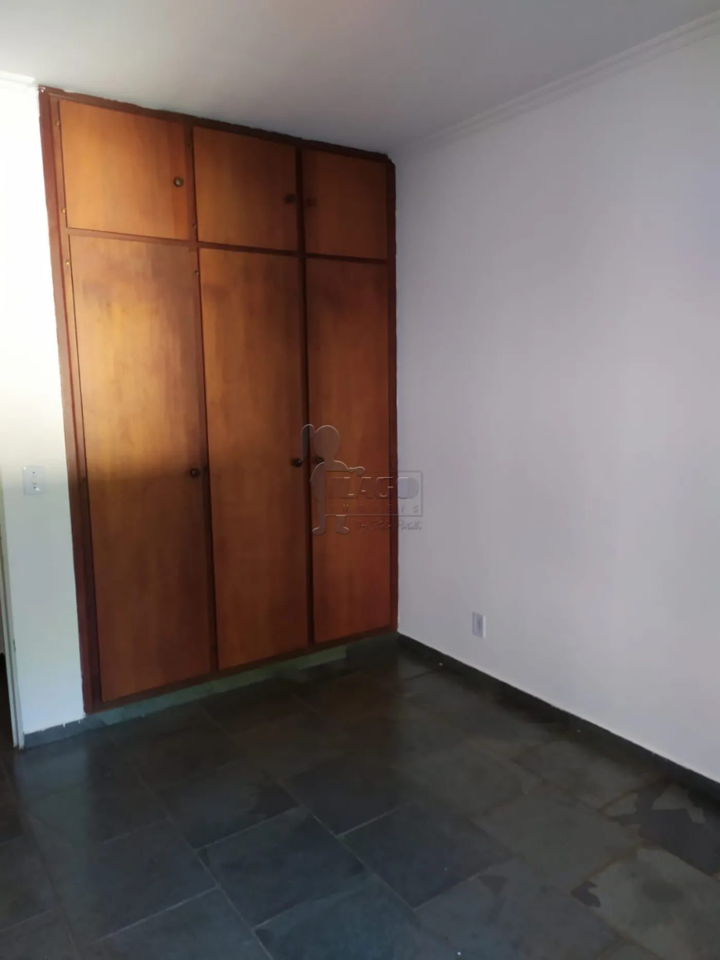 Alugar Apartamento / Padrão em Ribeirão Preto R$ 1.600,00 - Foto 11