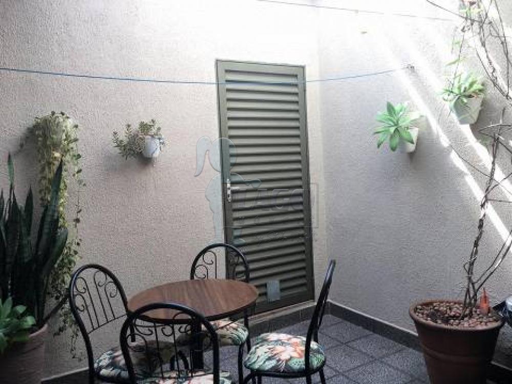 Alugar Casa / Padrão em Ribeirão Preto R$ 1.350,00 - Foto 11