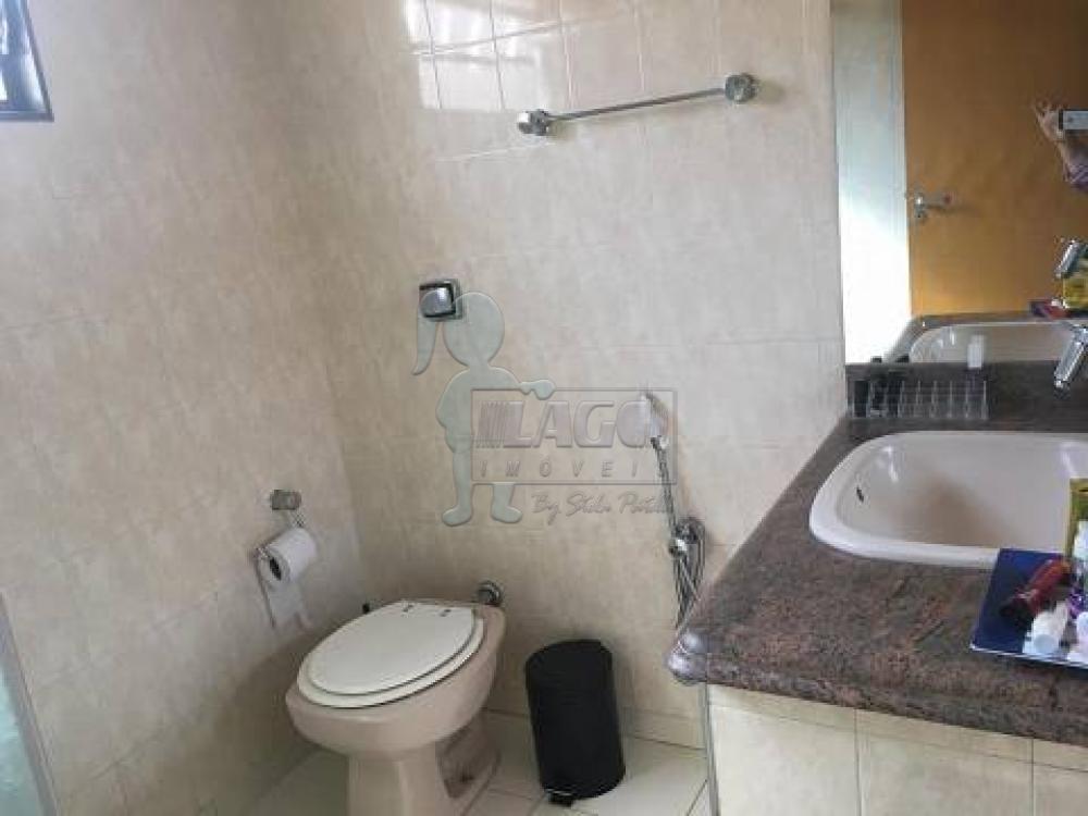 Alugar Casa / Padrão em Ribeirão Preto R$ 1.350,00 - Foto 17