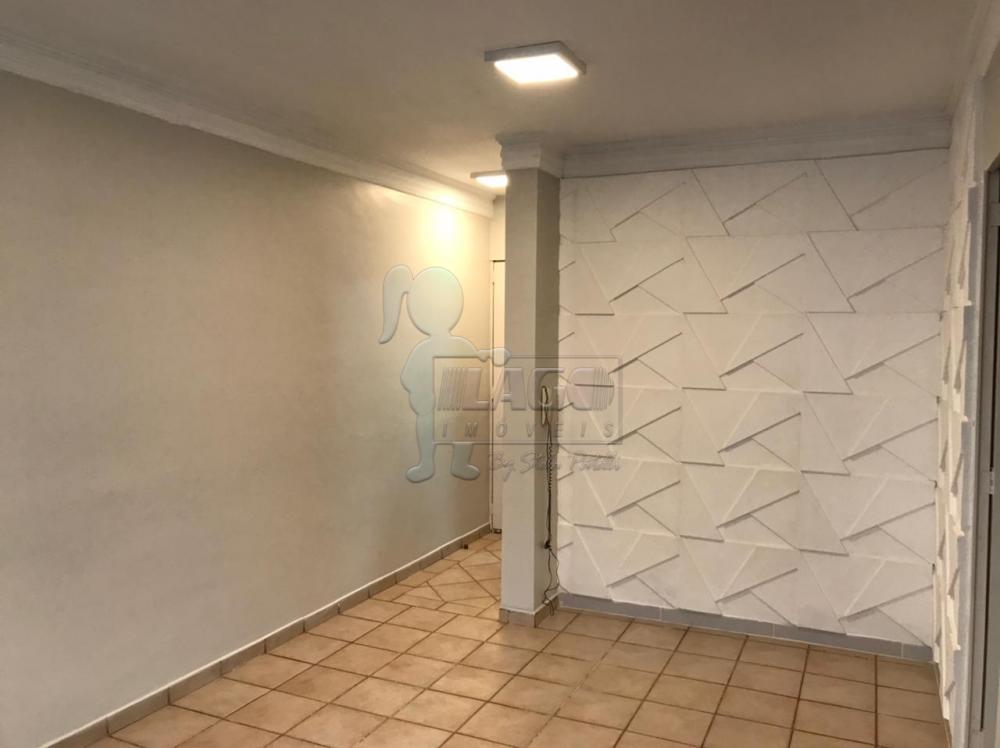 Alugar Apartamento / Padrão em Ribeirão Preto R$ 850,00 - Foto 2