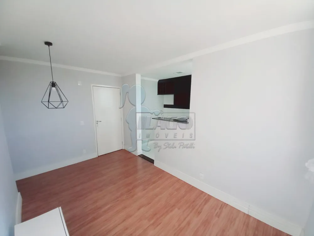 Alugar Apartamento / Padrão em Ribeirão Preto R$ 950,00 - Foto 2