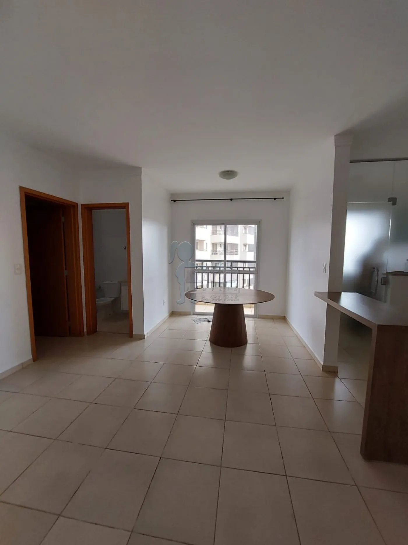 Alugar Apartamento / Padrão em Ribeirão Preto R$ 1.600,00 - Foto 2