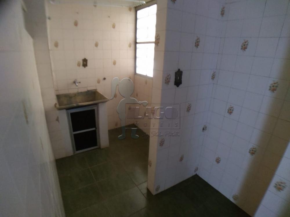 Alugar Apartamento / Padrão em Ribeirão Preto R$ 550,00 - Foto 3