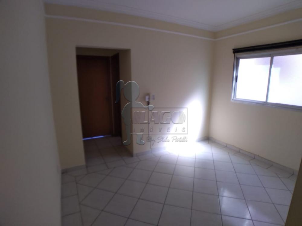 Alugar Apartamento / Padrão em Ribeirão Preto R$ 800,00 - Foto 2