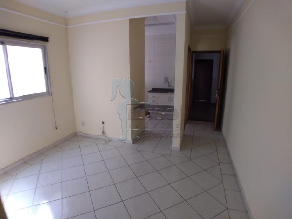 Alugar Apartamento / Padrão em Ribeirão Preto R$ 800,00 - Foto 1