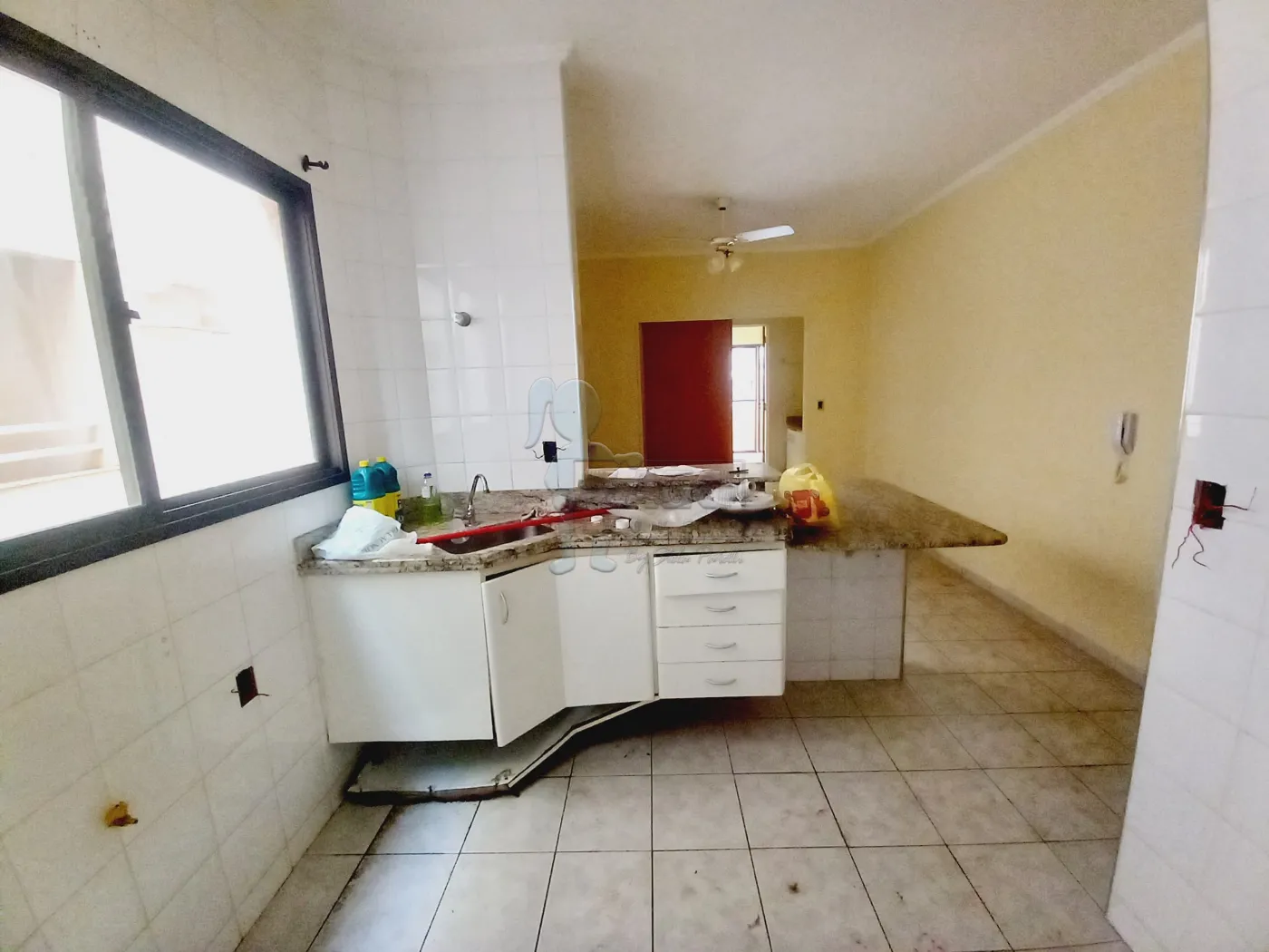 Alugar Apartamento / Padrão em Ribeirão Preto R$ 1.100,00 - Foto 10