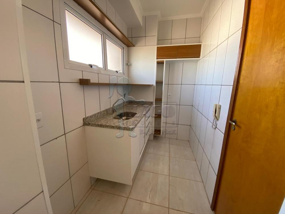 Alugar Apartamento / Padrão em Ribeirão Preto R$ 1.320,00 - Foto 12