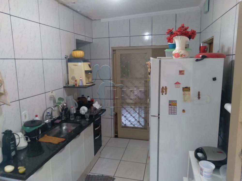 Comprar Casas / Padrão em Ribeirão Preto R$ 230.000,00 - Foto 3