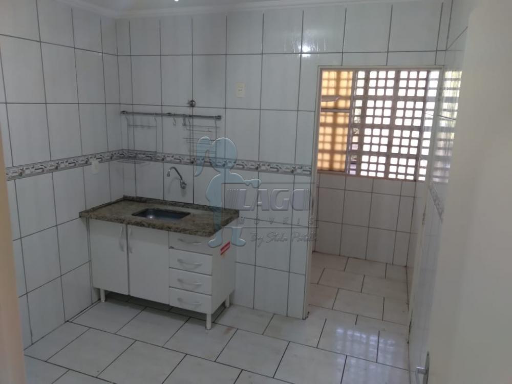 Alugar Apartamento / Padrão em Ribeirão Preto R$ 500,00 - Foto 2