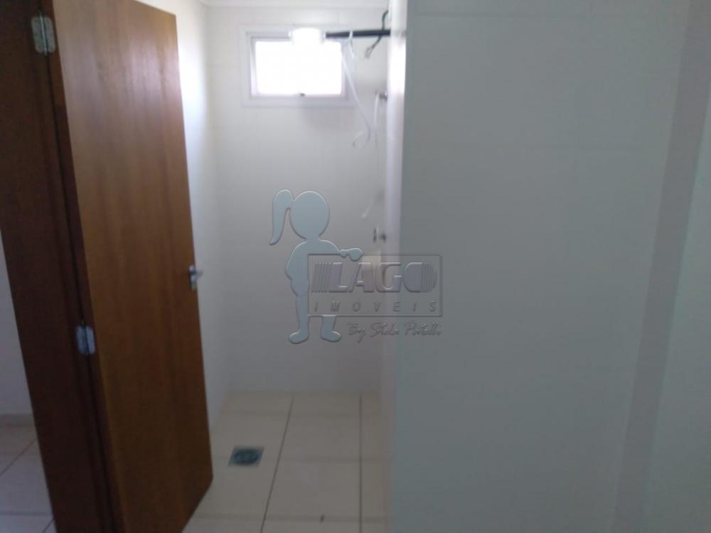 Alugar Apartamento / Padrão em Ribeirão Preto R$ 900,00 - Foto 14