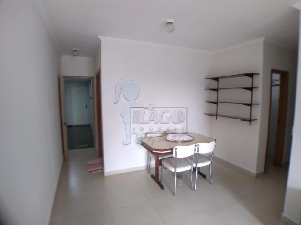 Alugar Apartamentos / Padrão em Ribeirão Preto R$ 1.500,00 - Foto 2