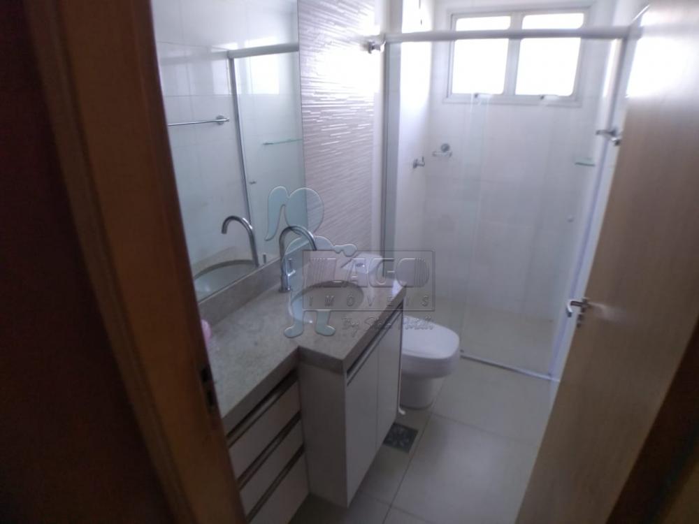 Alugar Apartamento / Padrão em Ribeirão Preto R$ 1.500,00 - Foto 13