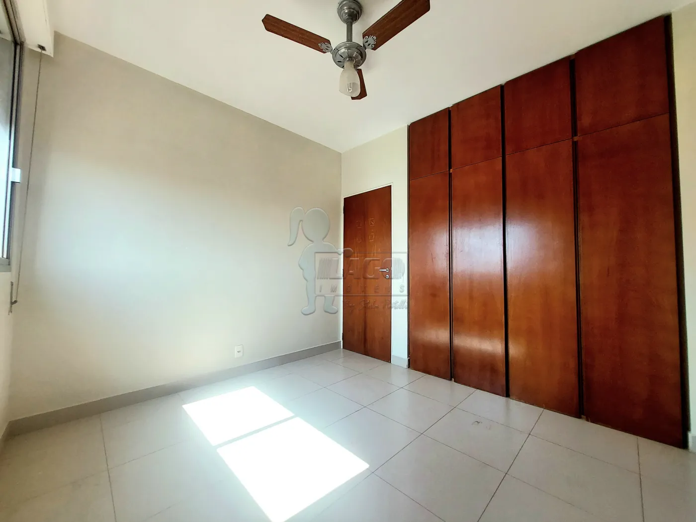 Alugar Apartamento / Padrão em Ribeirão Preto R$ 1.100,00 - Foto 9