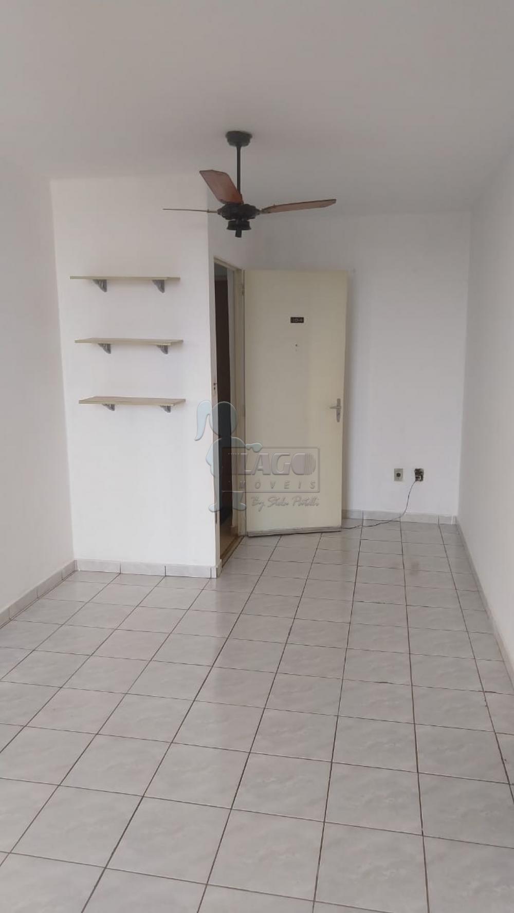 Alugar Apartamento / Padrão em Ribeirão Preto R$ 1.800,00 - Foto 2