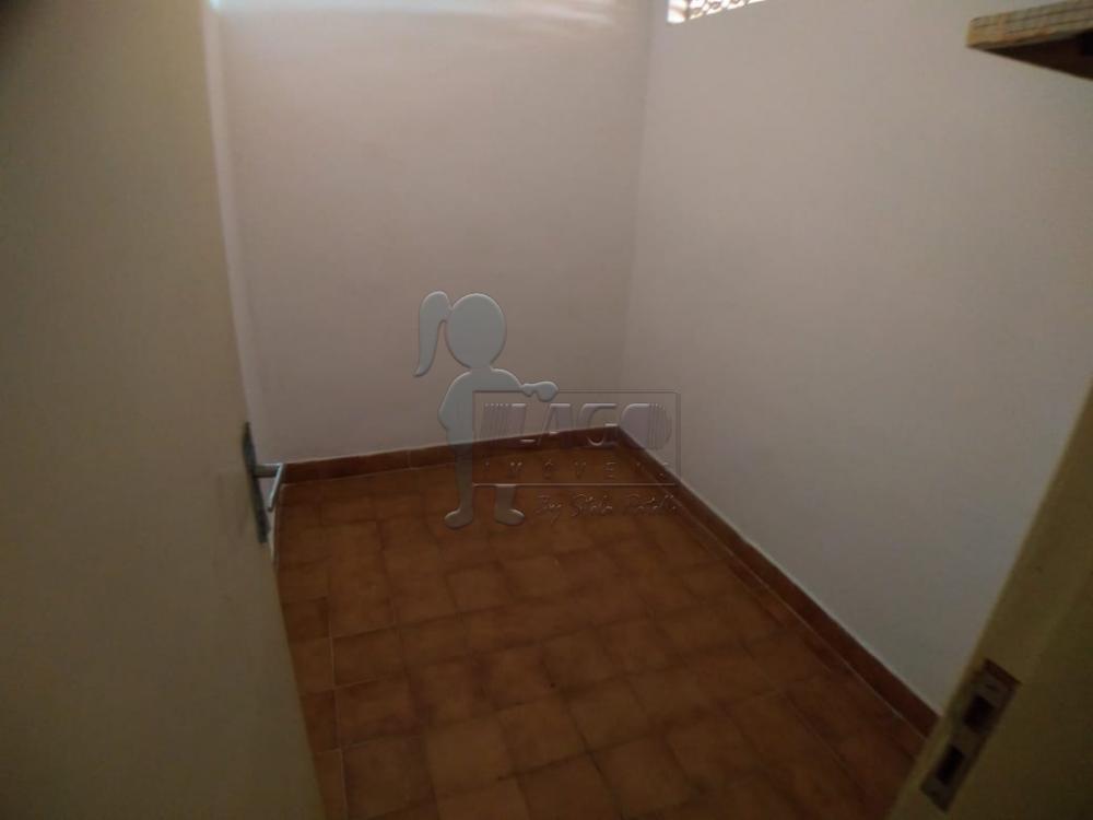 Alugar Casa / Padrão em Ribeirão Preto R$ 1.500,00 - Foto 11