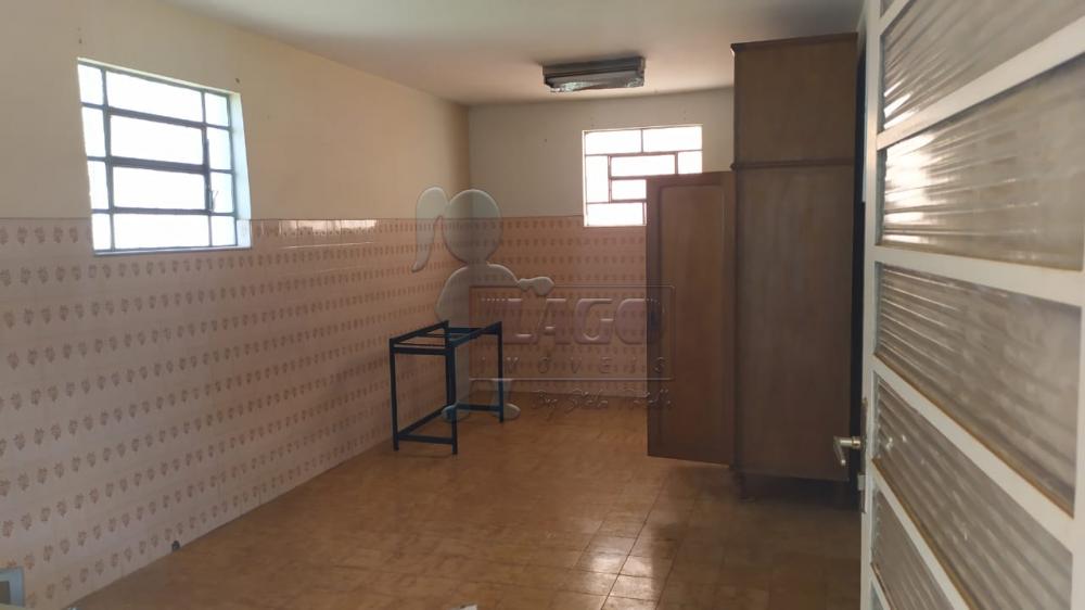 Alugar Casa / Padrão em Ribeirão Preto R$ 1.600,00 - Foto 5