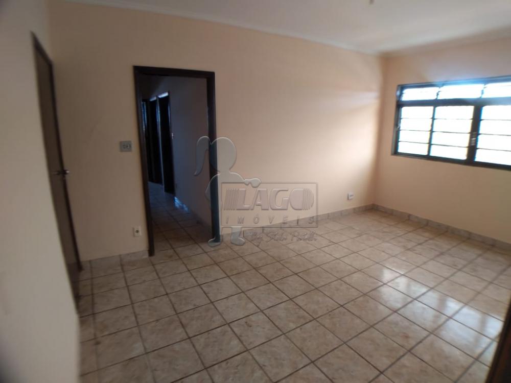 Alugar Casa / Padrão em Ribeirão Preto R$ 1.300,00 - Foto 3