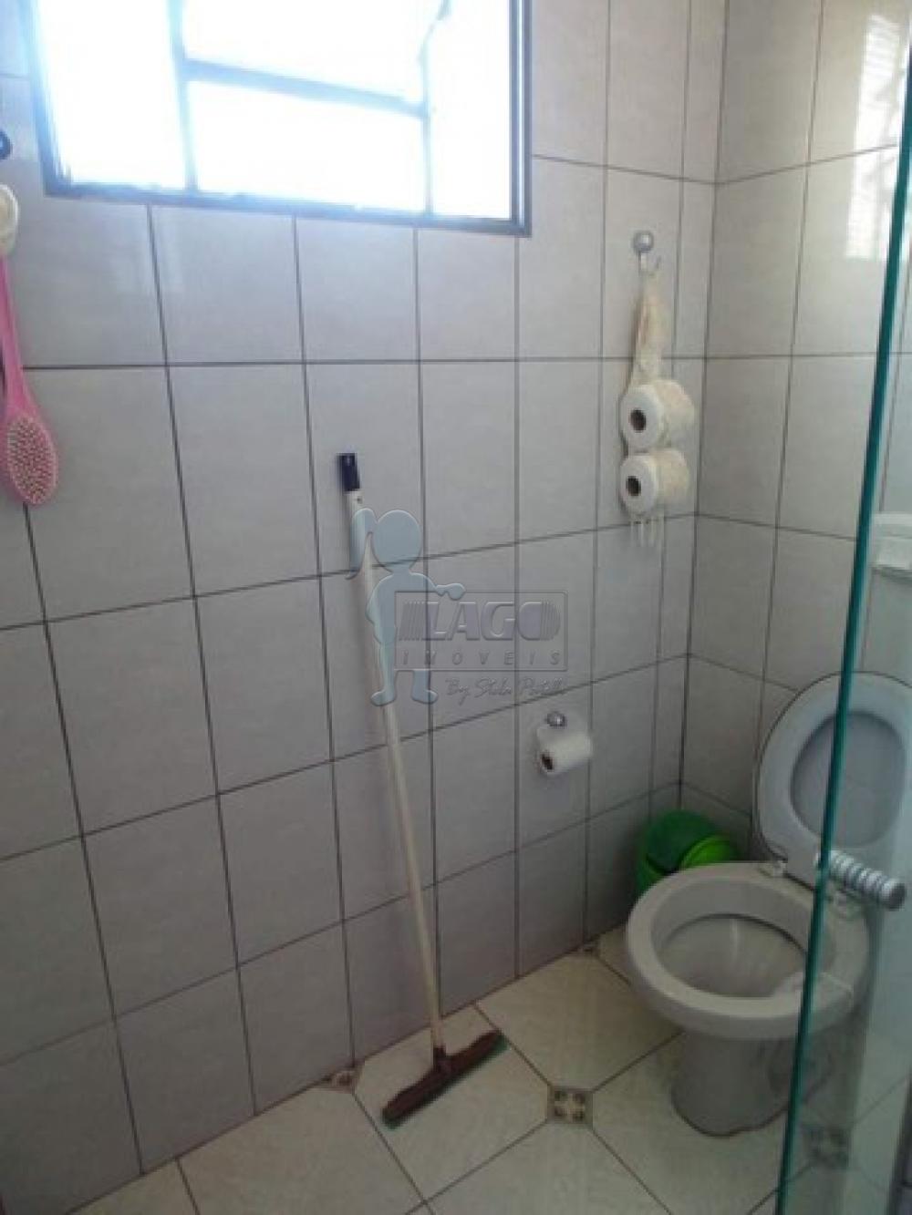 Alugar Casa / Padrão em Ribeirão Preto R$ 1.400,00 - Foto 12