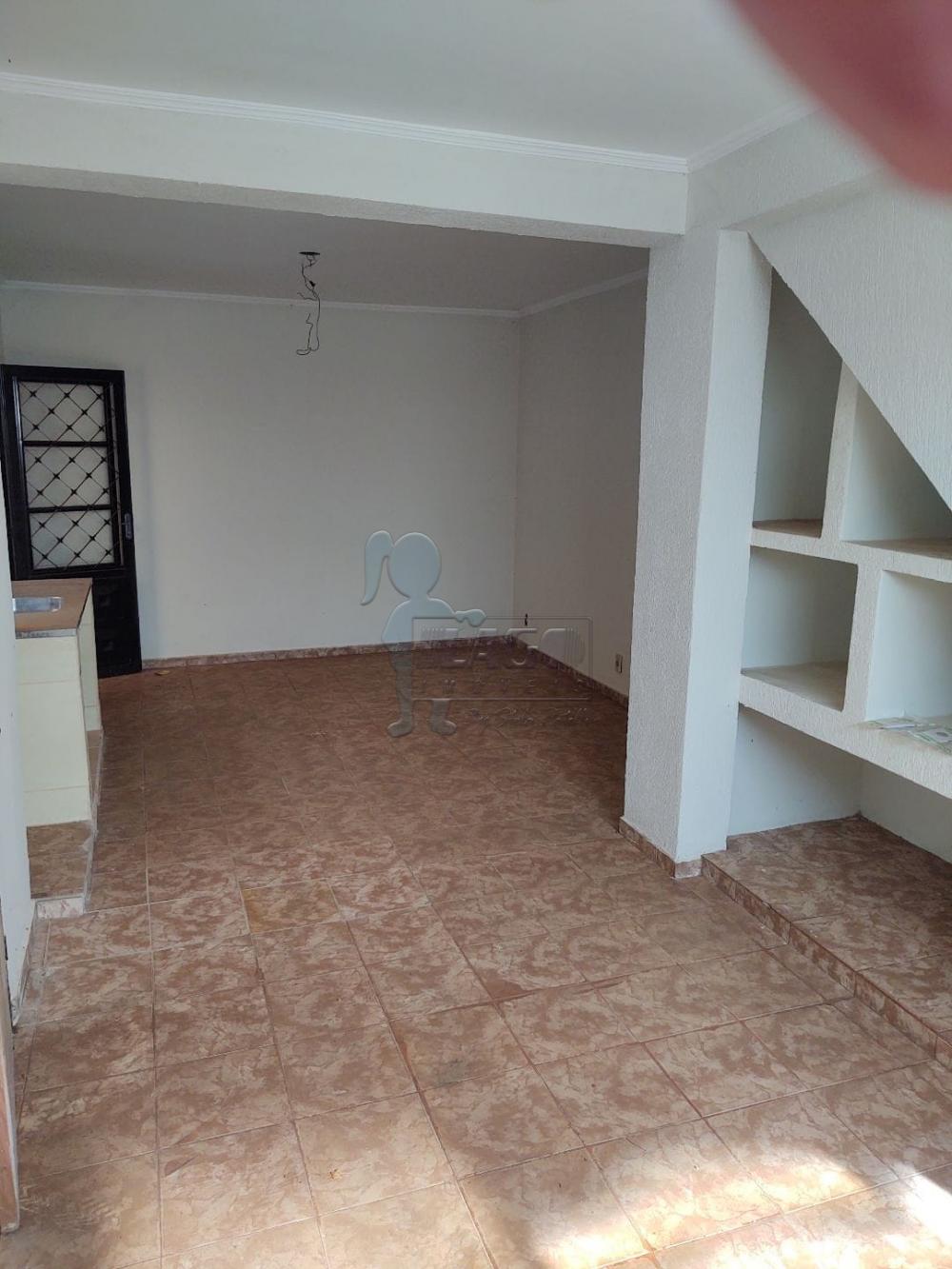 Alugar Casa / Padrão em Ribeirão Preto R$ 1.650,00 - Foto 2