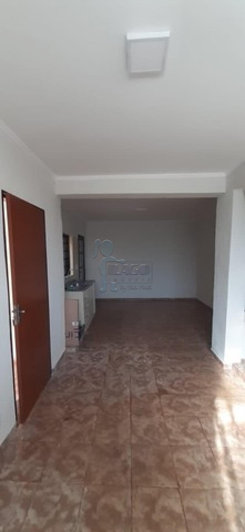 Alugar Casa / Padrão em Ribeirão Preto R$ 1.650,00 - Foto 3