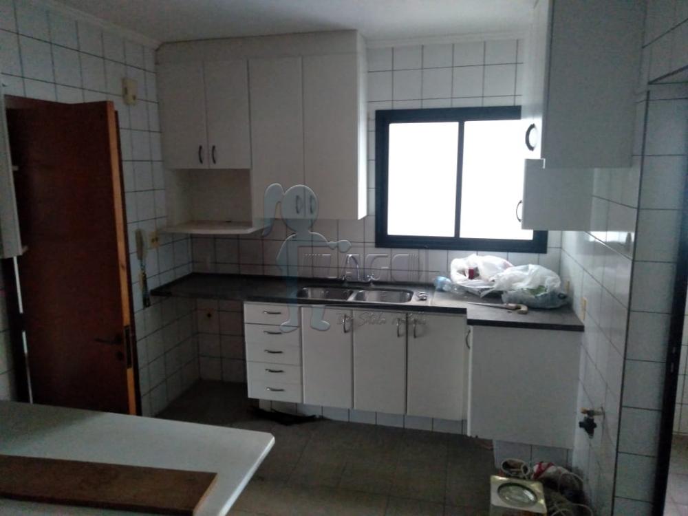 Alugar Apartamento / Padrão em Ribeirão Preto R$ 1.200,00 - Foto 9