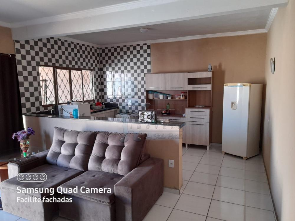 Alugar Casa / Padrão em Ribeirão Preto R$ 1.500,00 - Foto 5