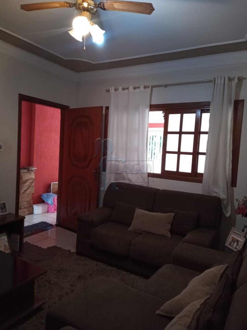 Alugar Casa / Padrão em Ribeirão Preto R$ 1.320,00 - Foto 1