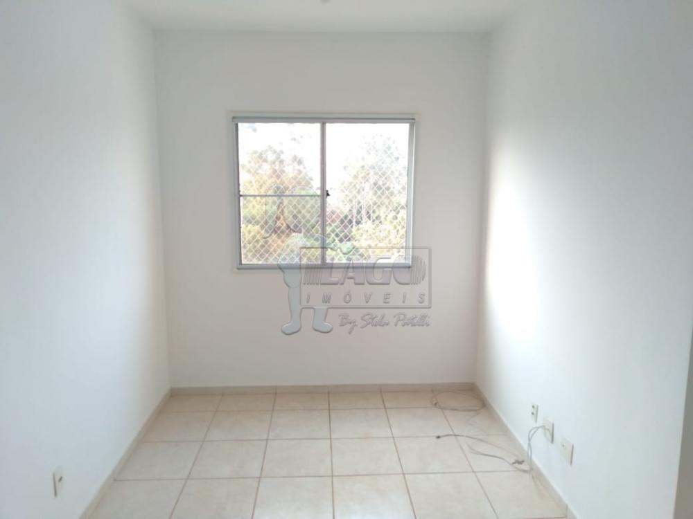 Alugar Apartamento / Padrão em Ribeirão Preto R$ 800,00 - Foto 1