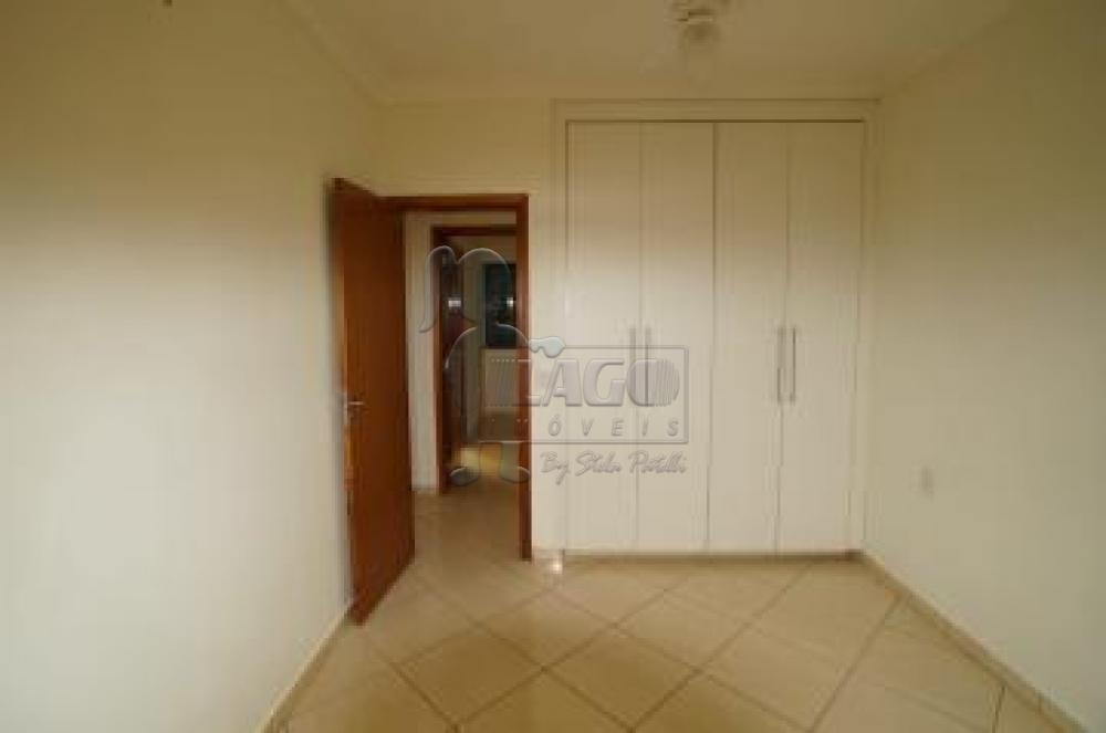 Alugar Apartamento / Padrão em Ribeirão Preto R$ 1.750,00 - Foto 4