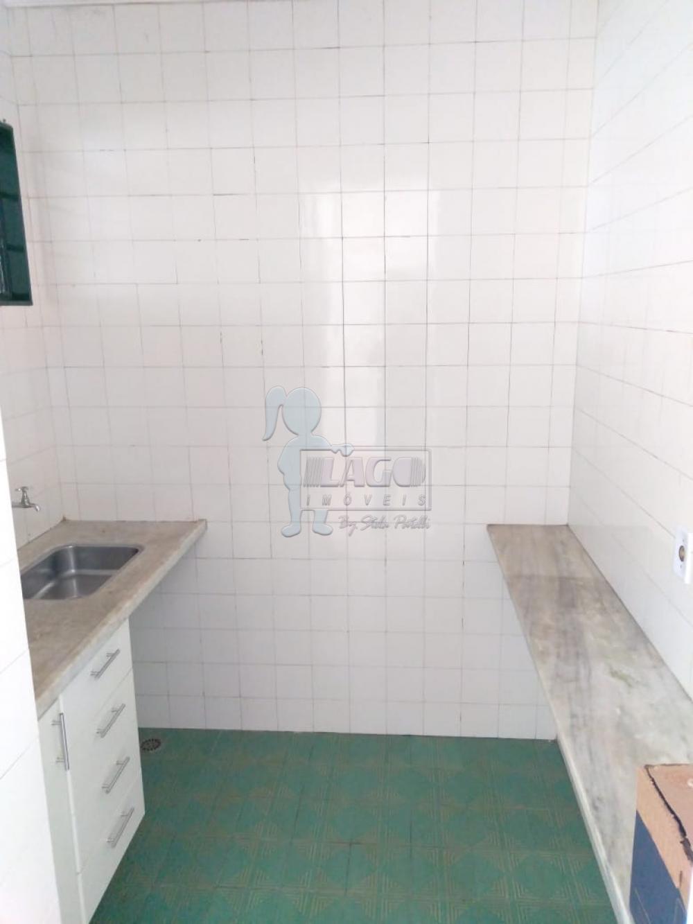 Alugar Apartamento / Padrão em Ribeirão Preto R$ 800,00 - Foto 3