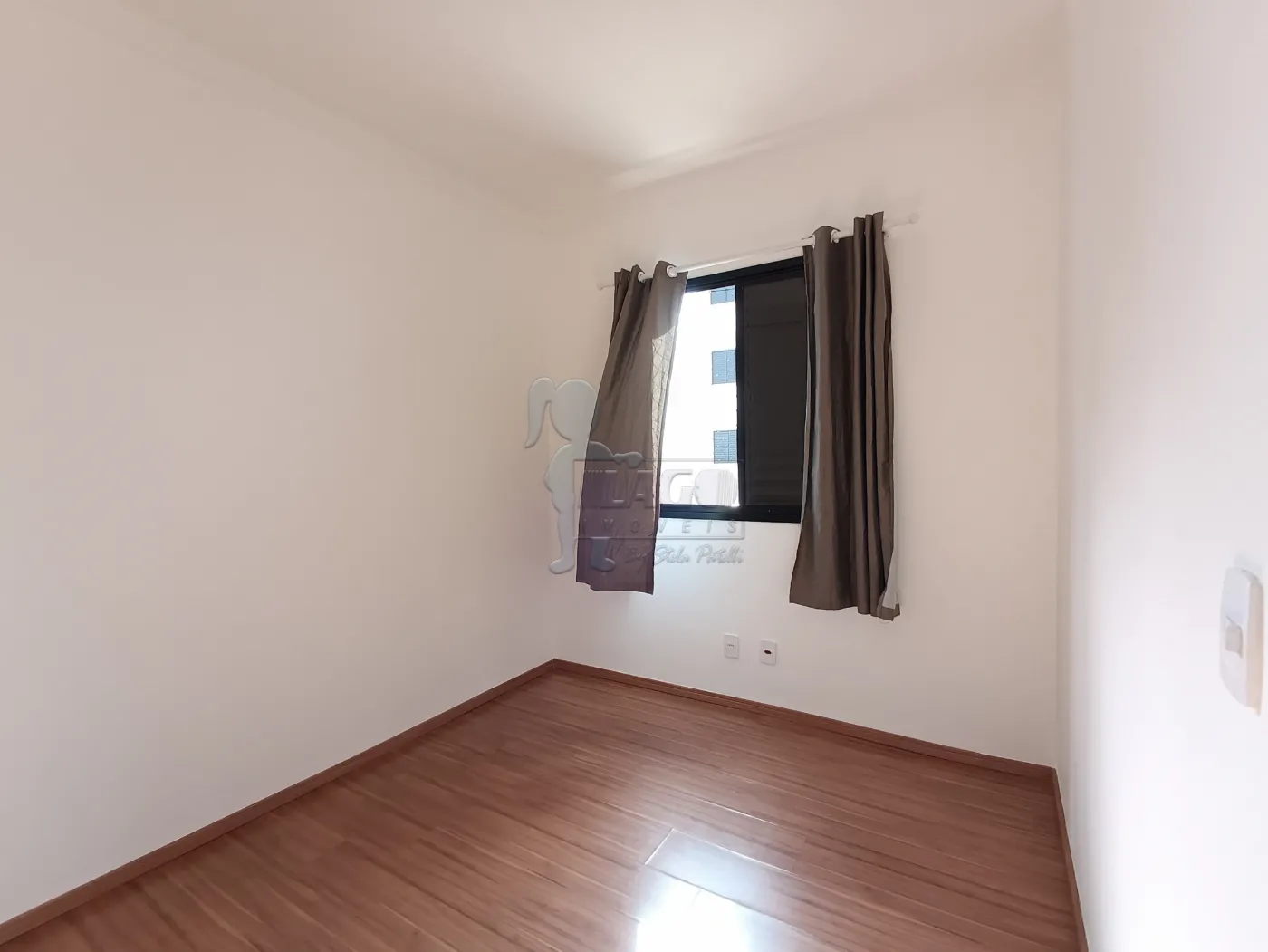 Alugar Apartamento / Padrão em Ribeirão Preto R$ 1.300,00 - Foto 4