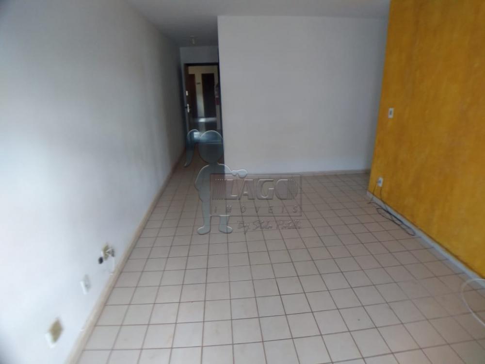 Alugar Apartamento / Padrão em Ribeirão Preto R$ 750,00 - Foto 2