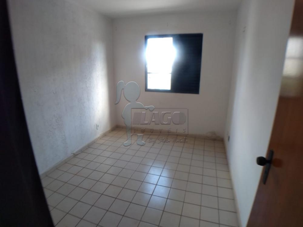 Alugar Apartamento / Padrão em Ribeirão Preto R$ 750,00 - Foto 4