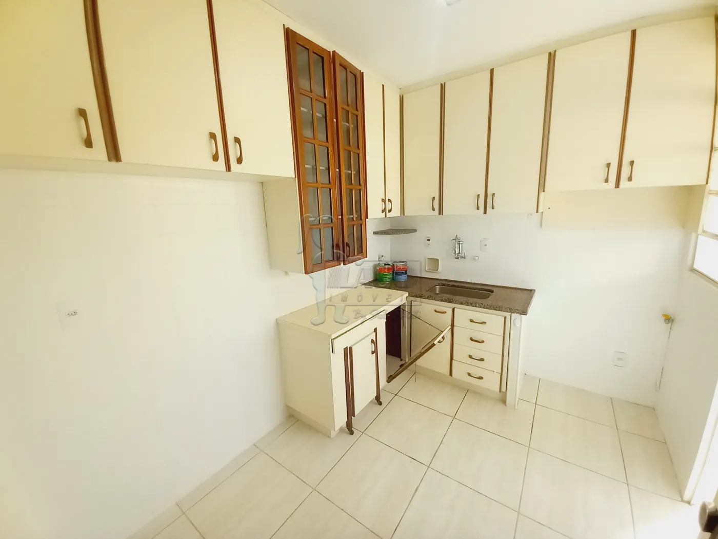 Alugar Apartamento / Padrão em Ribeirão Preto R$ 1.200,00 - Foto 10