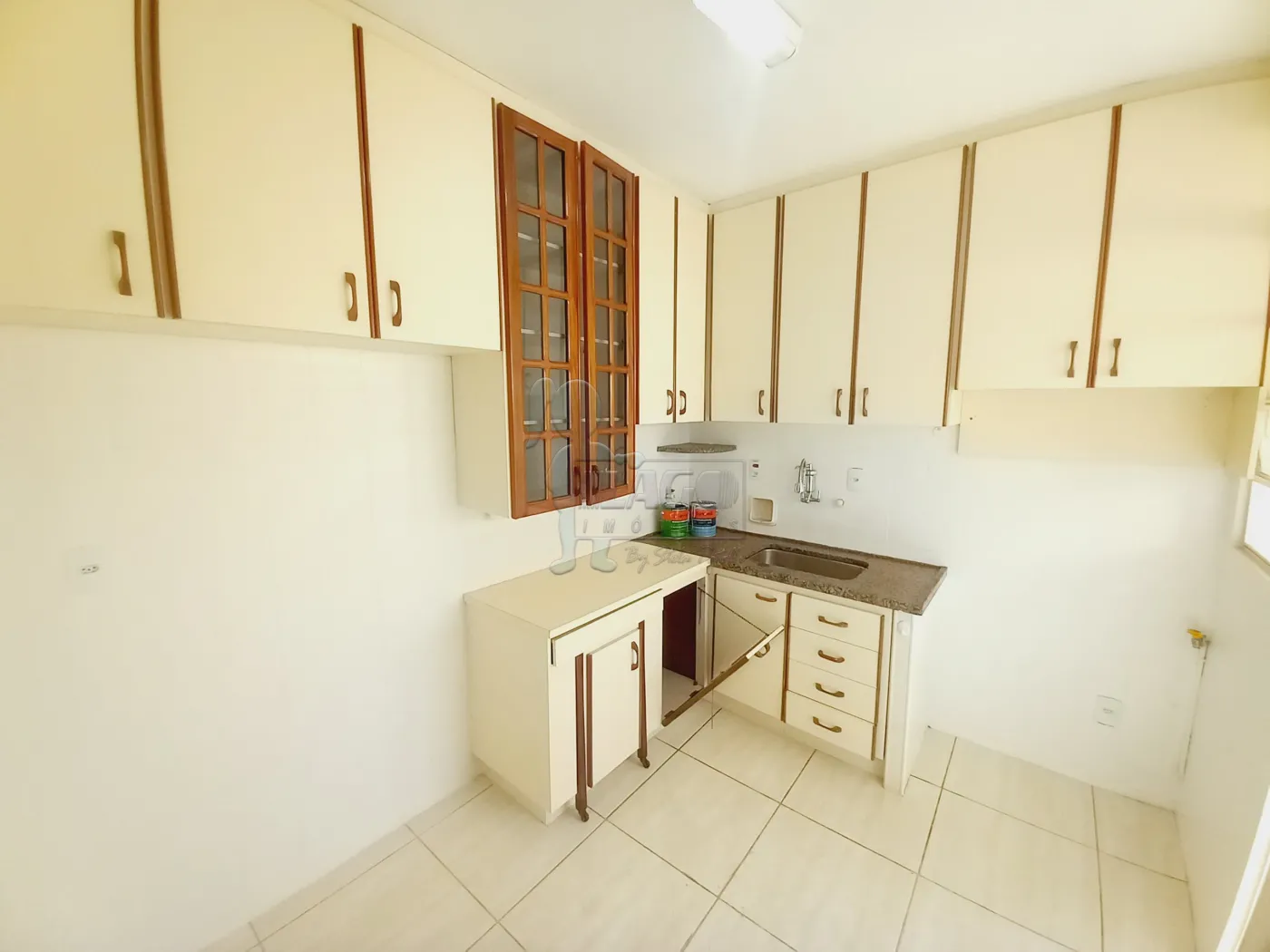 Alugar Apartamento / Padrão em Ribeirão Preto R$ 1.200,00 - Foto 6