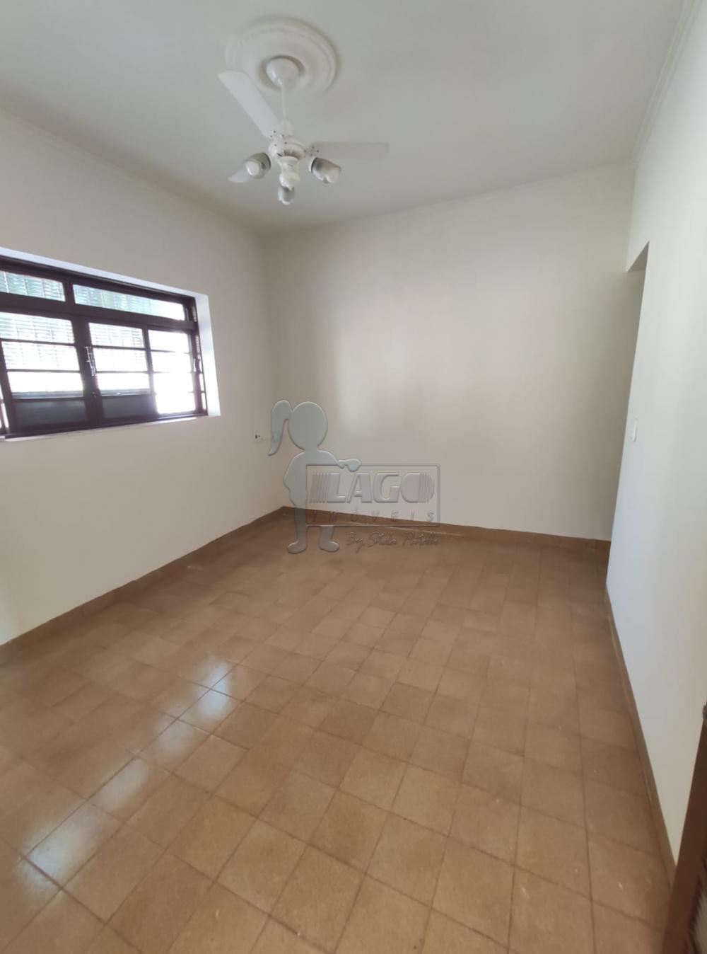 Alugar Casa / Padrão em Ribeirão Preto R$ 1.100,00 - Foto 1