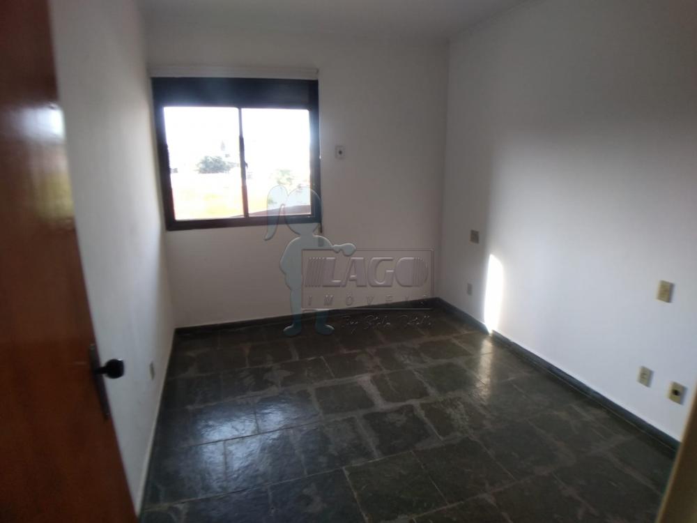 Alugar Apartamento / Padrão em Ribeirão Preto R$ 750,00 - Foto 5