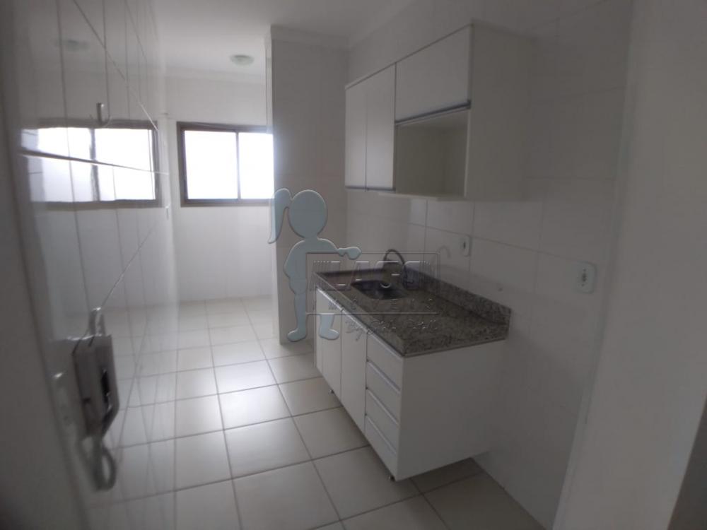 Alugar Apartamento / Padrão em Ribeirão Preto R$ 1.600,00 - Foto 3