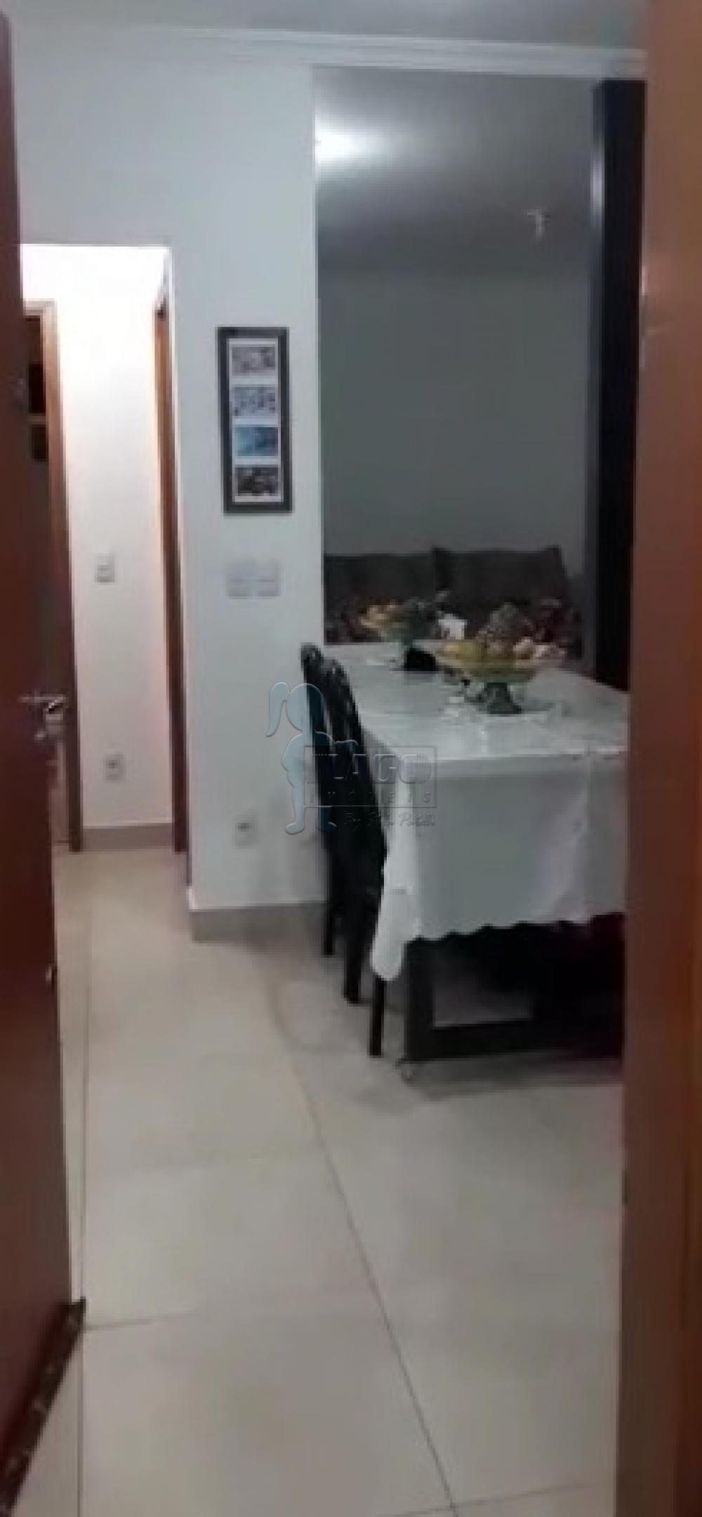 Alugar Apartamento / Padrão em Ribeirão Preto R$ 1.200,00 - Foto 2