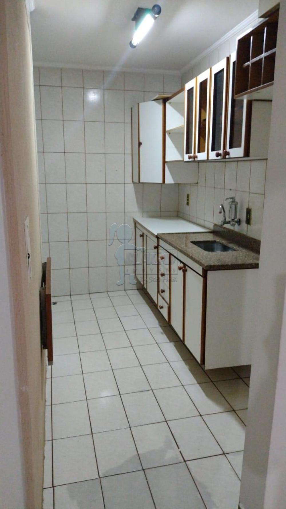 Comprar Apartamento / Padrão em São Carlos R$ 150.000,00 - Foto 3