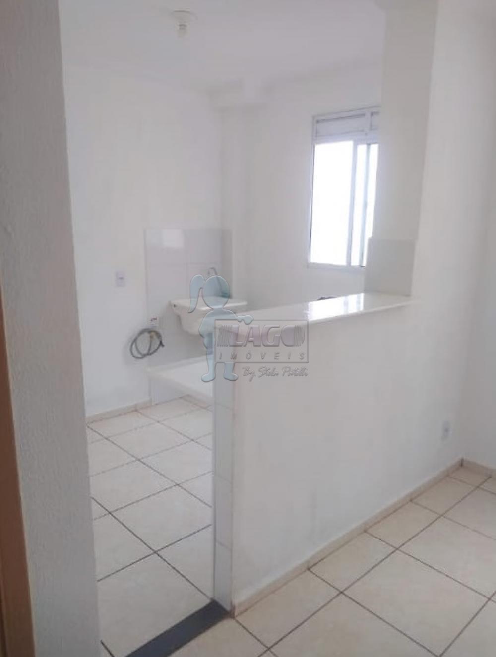 Alugar Apartamento / Padrão em Ribeirão Preto R$ 600,00 - Foto 4