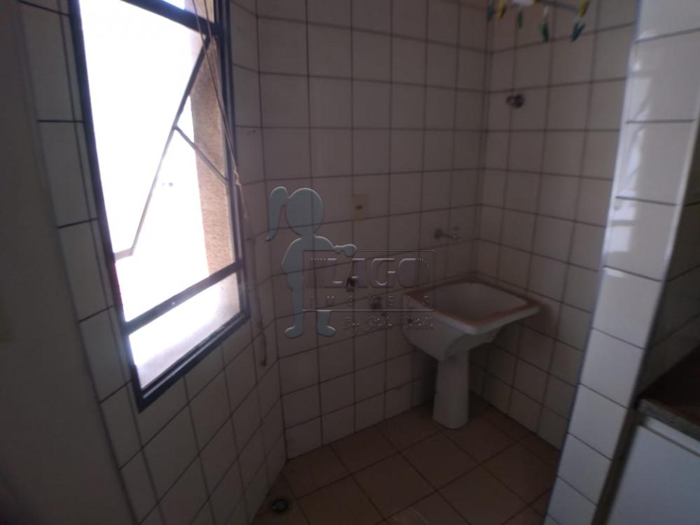 Alugar Apartamento / Padrão em Ribeirão Preto R$ 400,00 - Foto 4