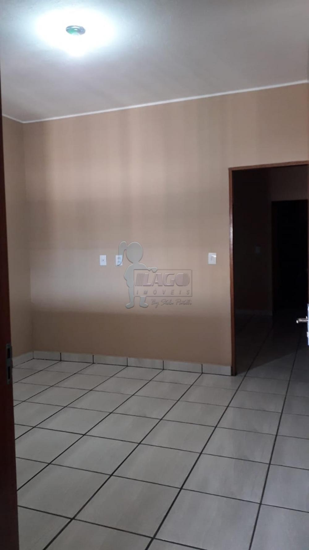 Alugar Casa / Padrão em Pradópolis R$ 1.800,00 - Foto 4