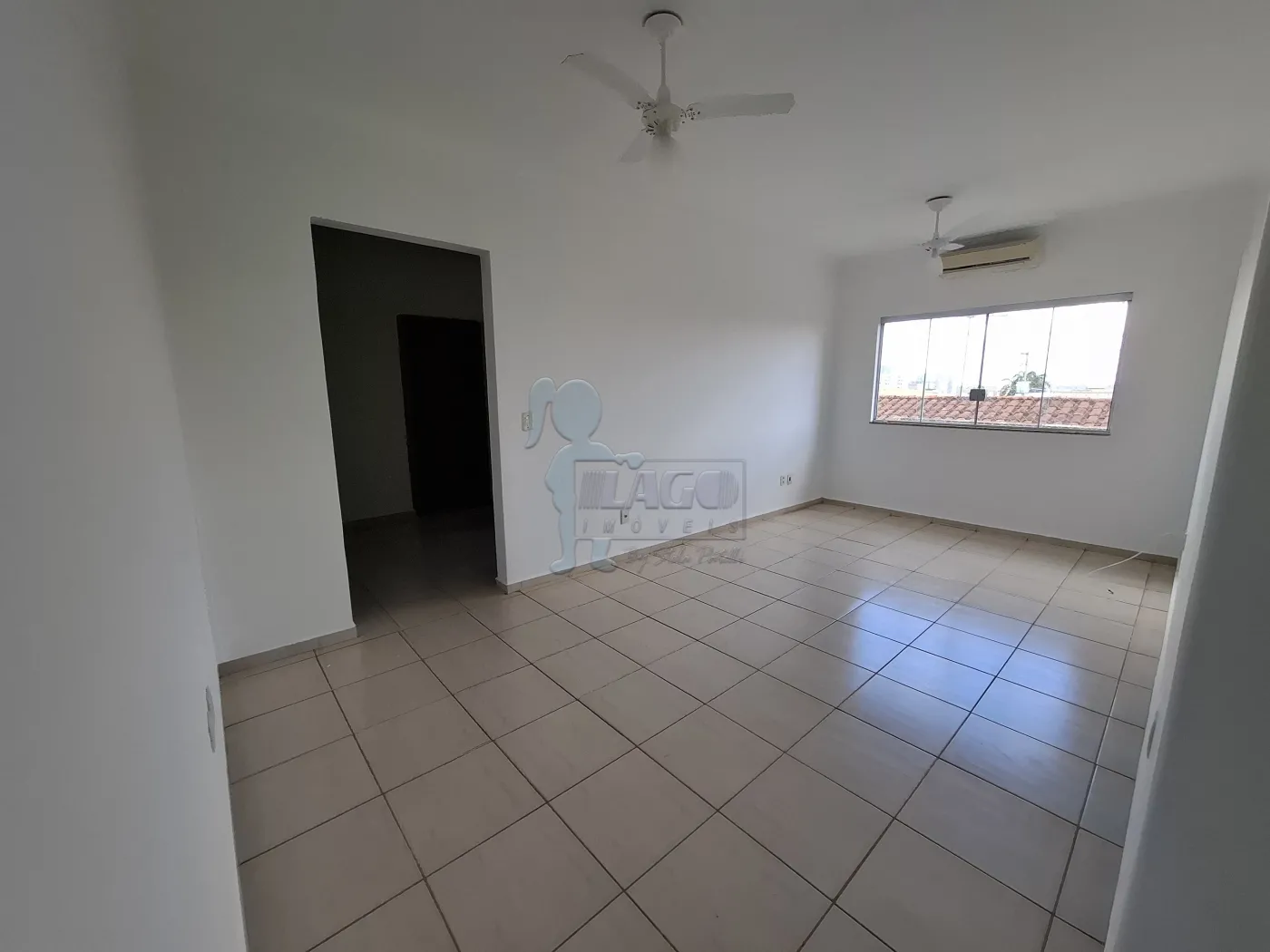 Alugar Apartamento / Padrão em Ribeirão Preto R$ 1.500,00 - Foto 1